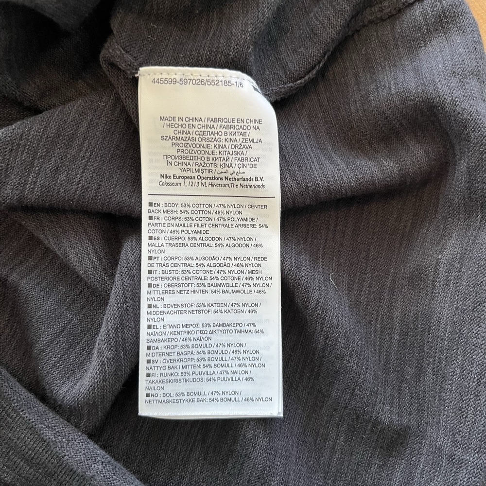 NIKE T-shirt Men's Small Tech Knit Pocket Short Sleeve Black 729397 010 - Picture 13 of 16